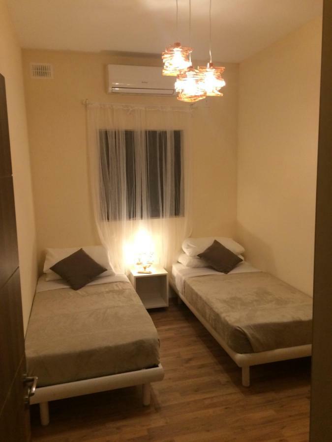 Higlander Apartments Mellieħa Extérieur photo